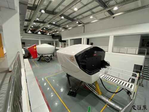 南航团队合作研发的国内首架全动飞行模拟机正式交付